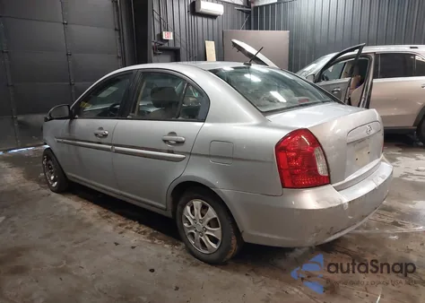 2008 Hyundai Accent Gls z USA, uszkodzony, nr VIN KMHCN46C48U187363